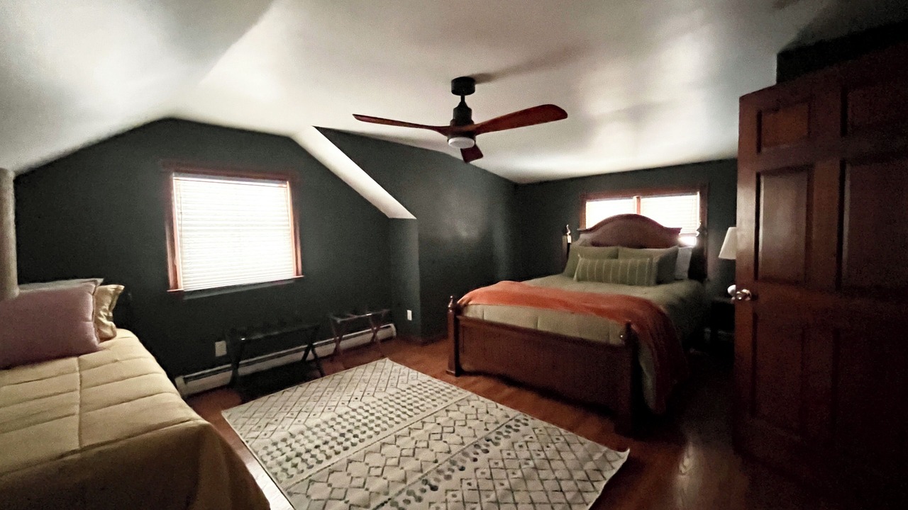 Photo of Bedroom in Great Valley