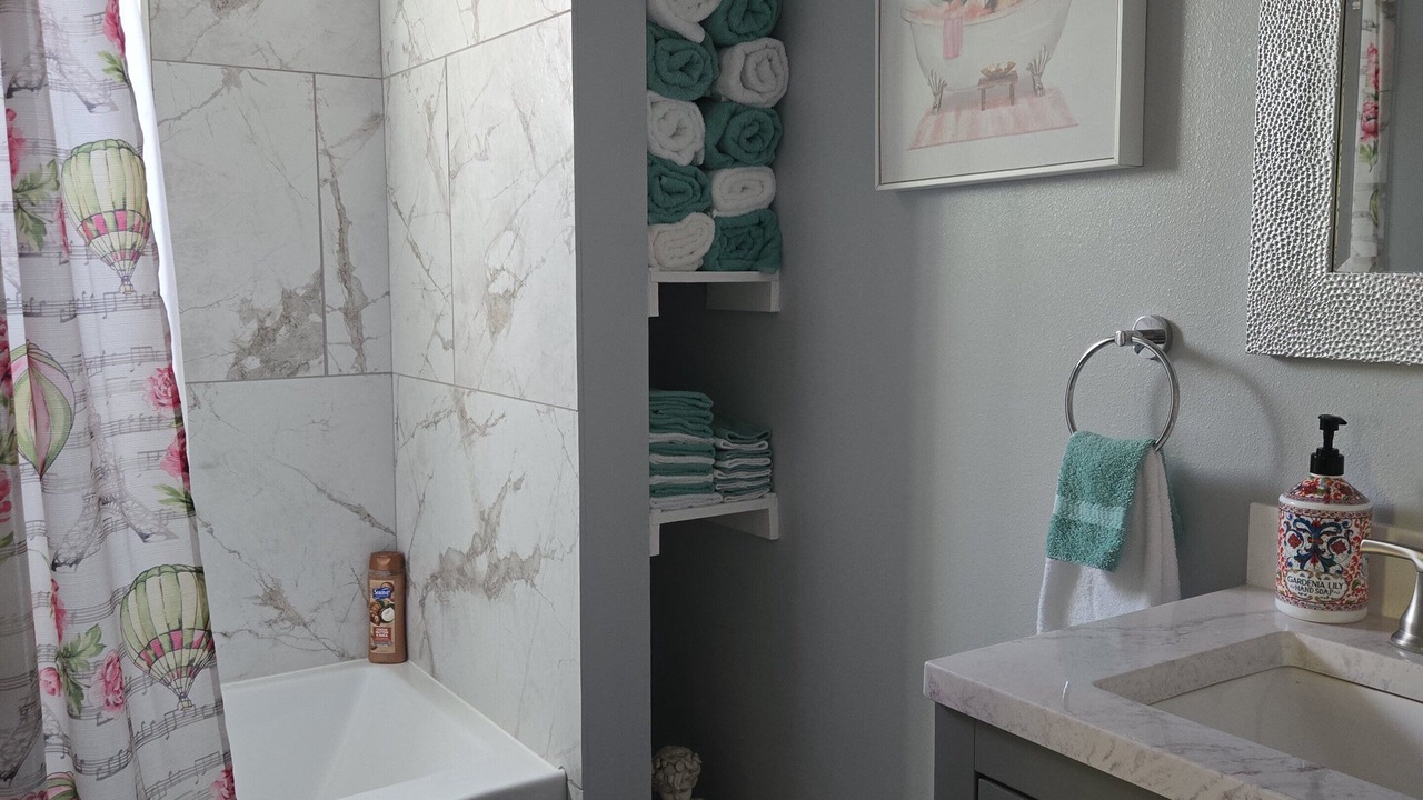 Photo of Bathroom in Jordan Road-Canyon Creek