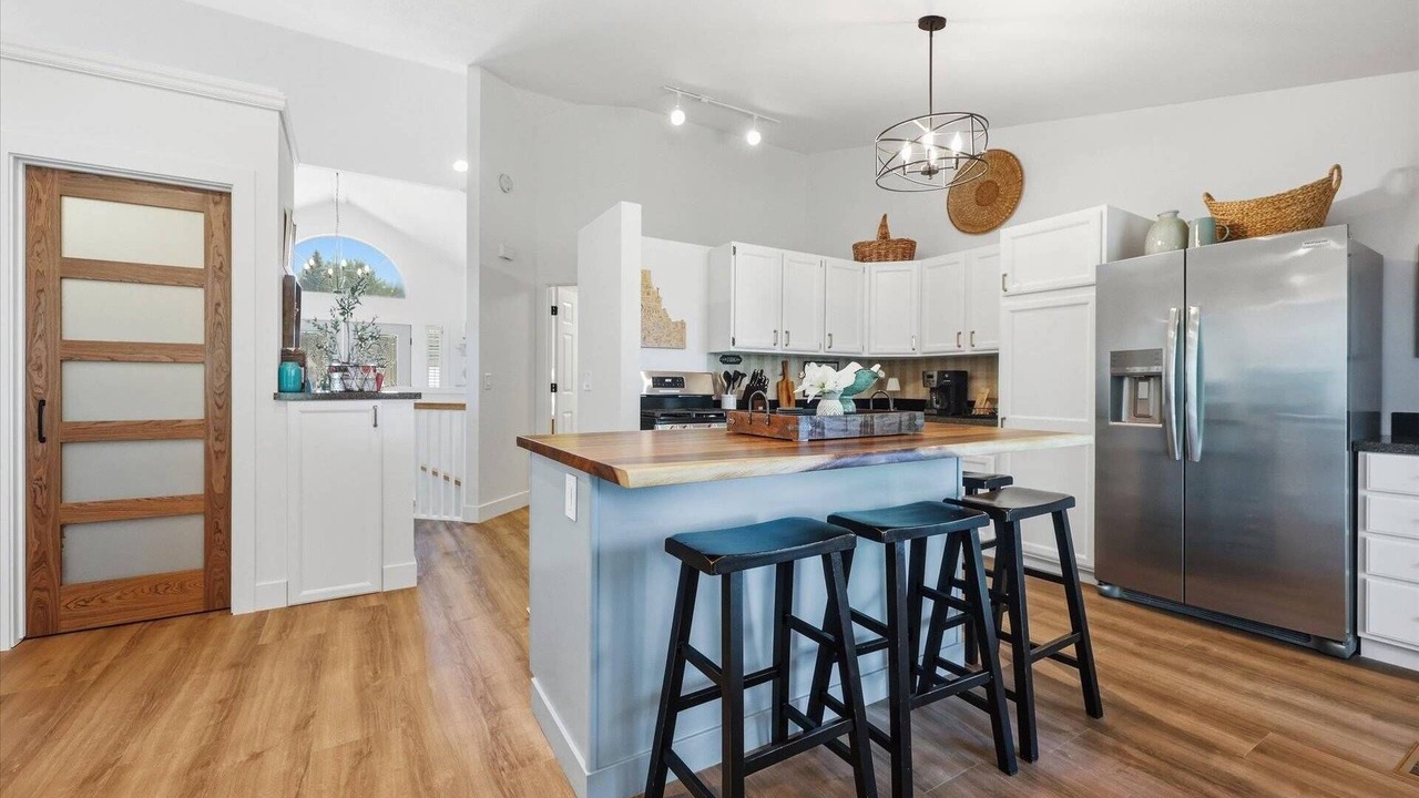 Photo of Kitchen in Garden City