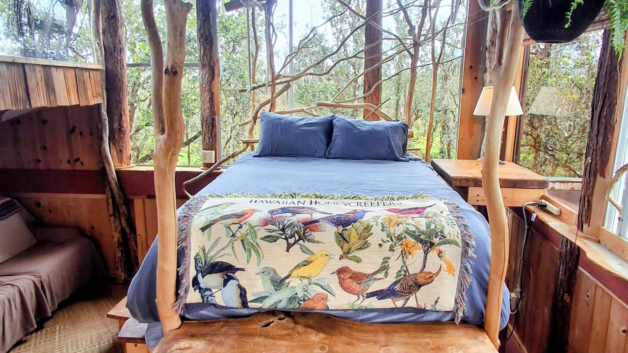 Photo of Bedroom in Royal Hawaiian Estates