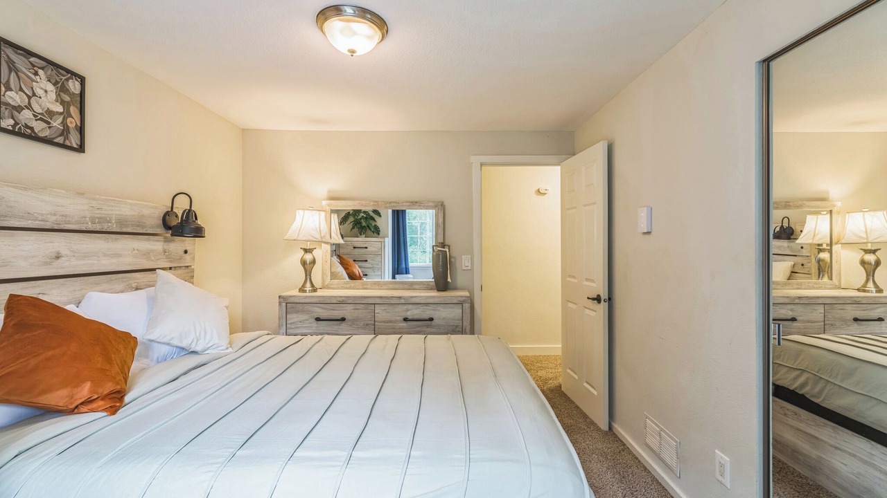 Photo of Bedroom in Cathcart