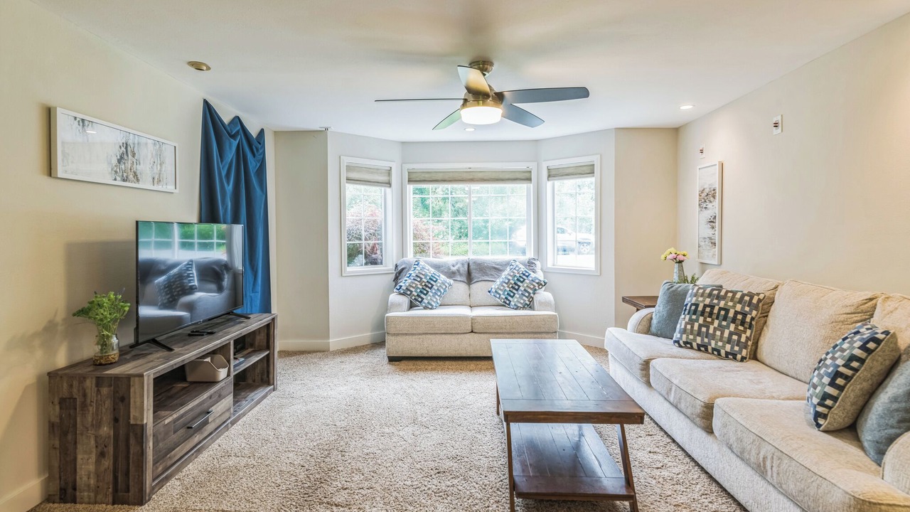 Photo of Livingroom in Cathcart
