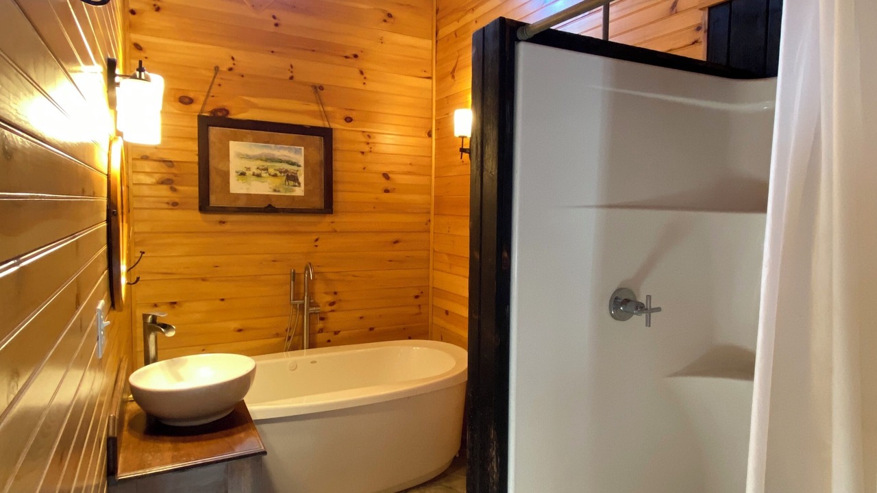 Photo of Bathroom in Arcade