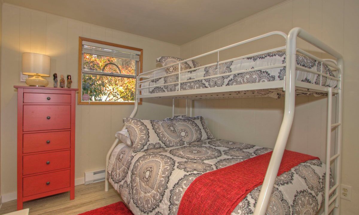Photo of Bedroom in Stanwood