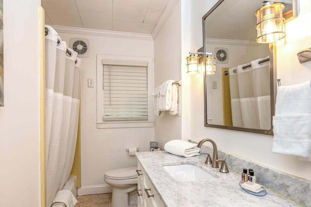Photo of Bathroom in Flat Rock