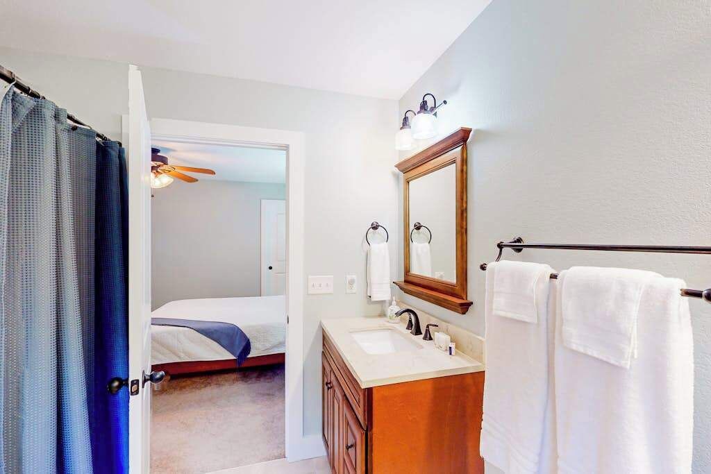 Photo of Bathroom in Pisgah Forest