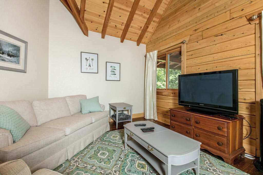 Photo of Livingroom in Rutherfordton