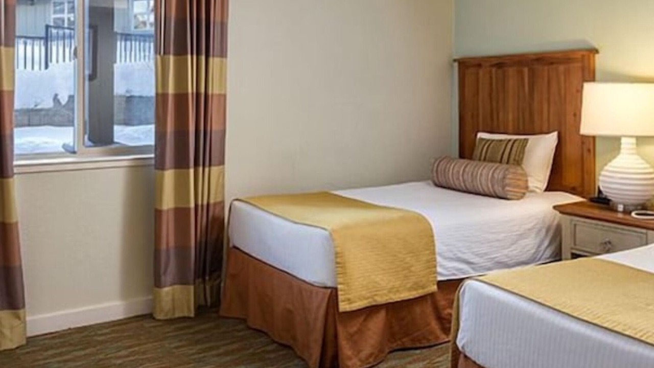 Photo of Bedroom in Round Hill Village