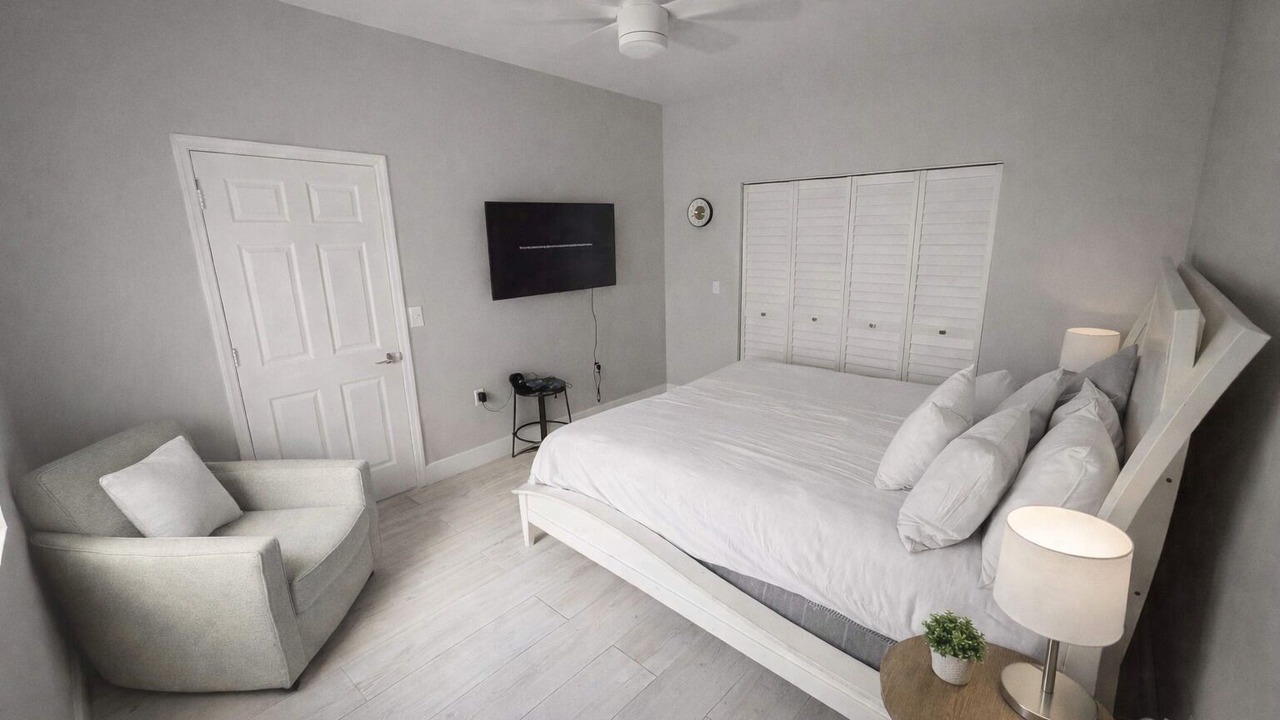 Photo of Bedroom in Wesley Chapel
