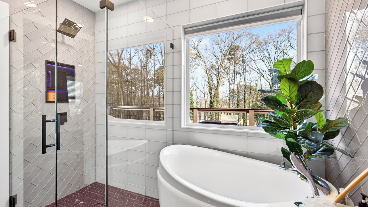 Photo of Bathroom in East Side