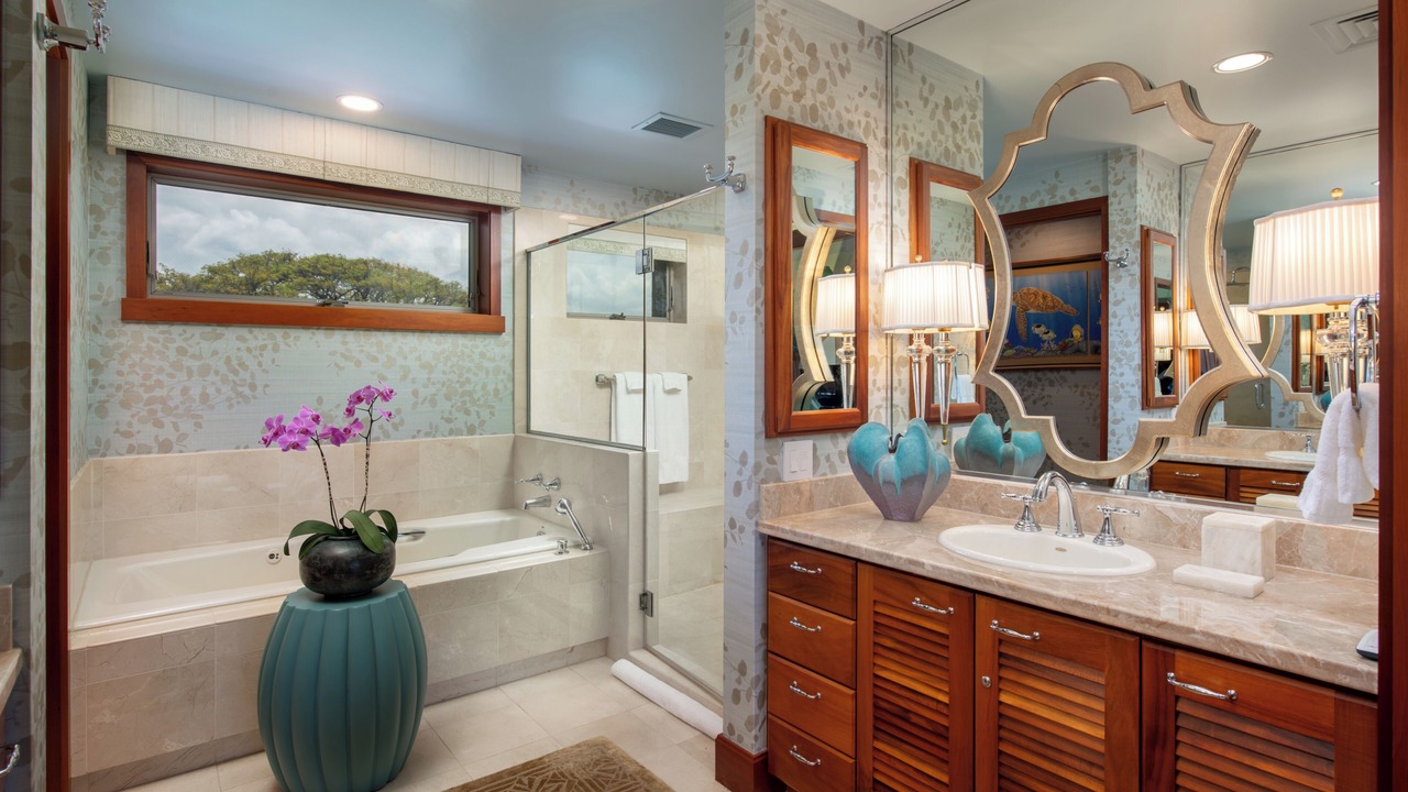 Photo of Bathroom in Kaupulehu