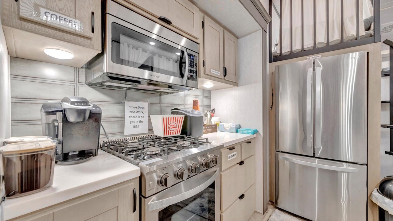 Photo of Kitchen in Ridge Manor