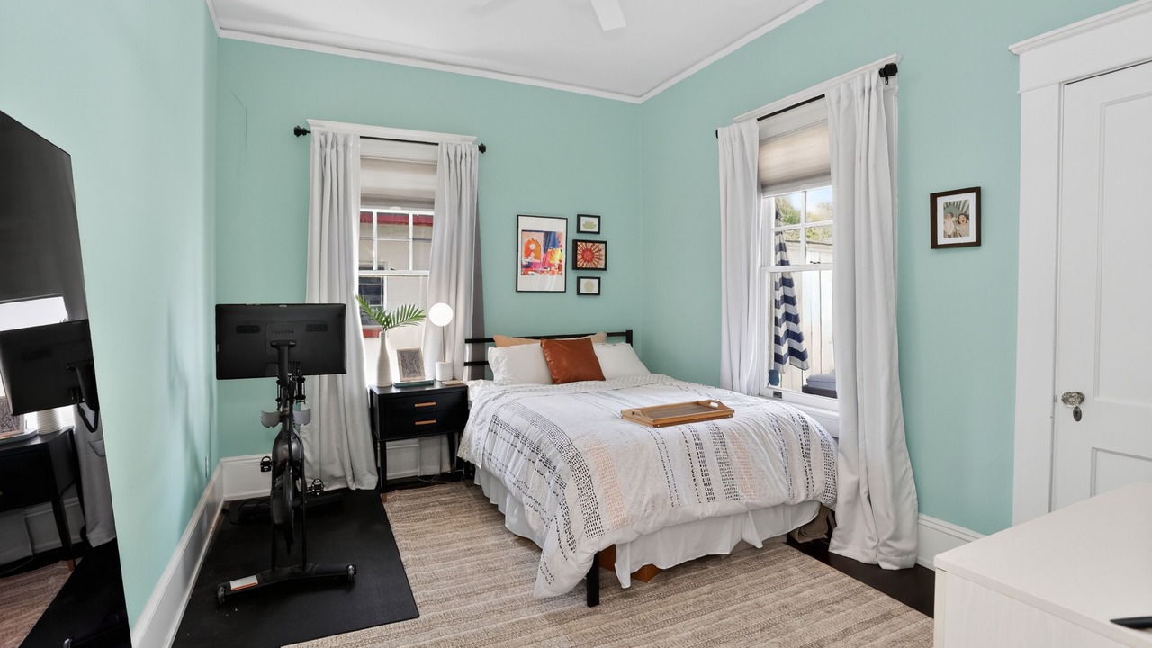 Photo of Bedroom in Poncey-Highland