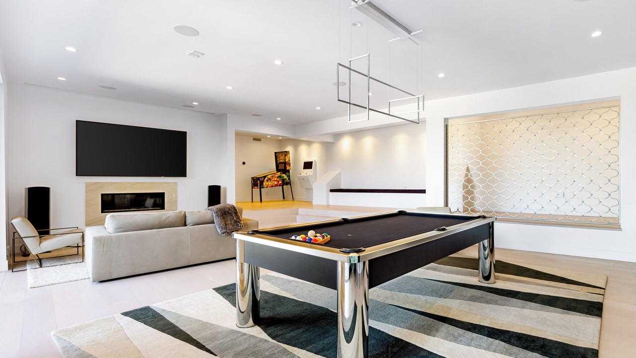 Photo of Bedroom in Hollywood Hills West