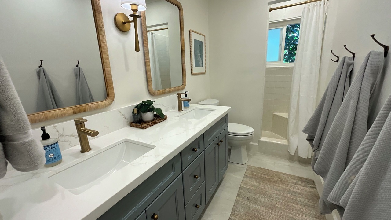 Photo of Bathroom in Laie