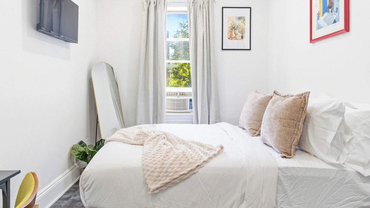 Photo of Bedroom in Passaic