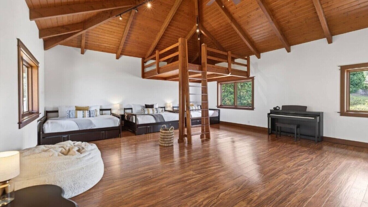 Photo of Bedroom in Historic Kailua Village
