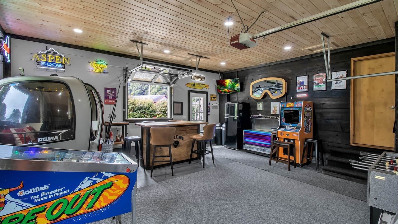 Photo of Bedroom in Ellicottville