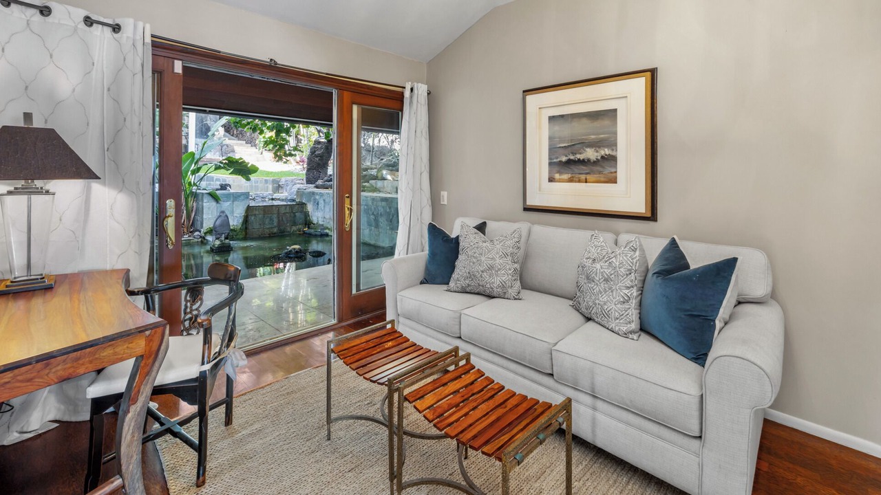 Photo of Livingroom in Kahala