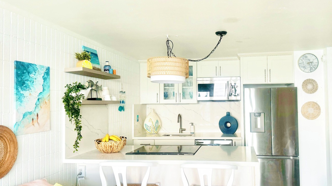 Photo of Kitchen in Punaluu
