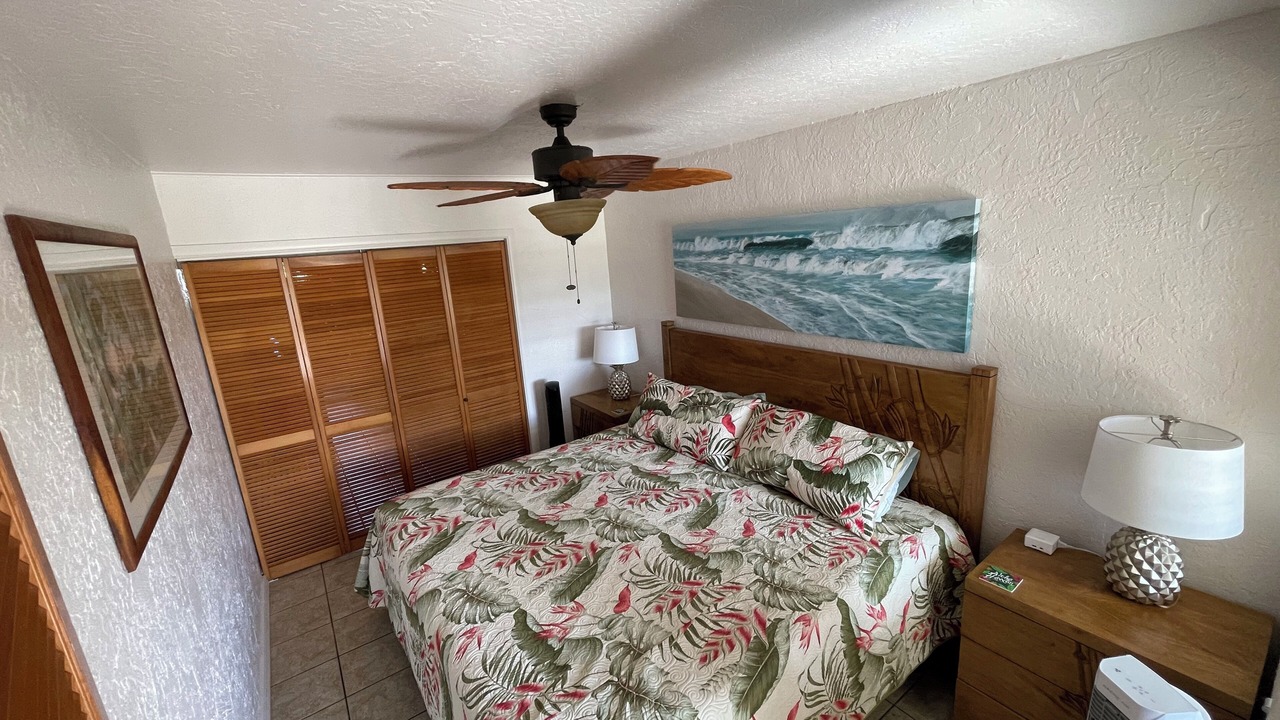 Photo of Bedroom in Poipu