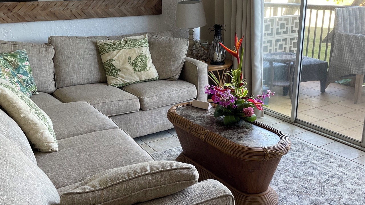 Photo of Livingroom in Poipu