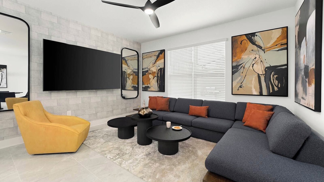 Photo of Livingroom in Florida Center