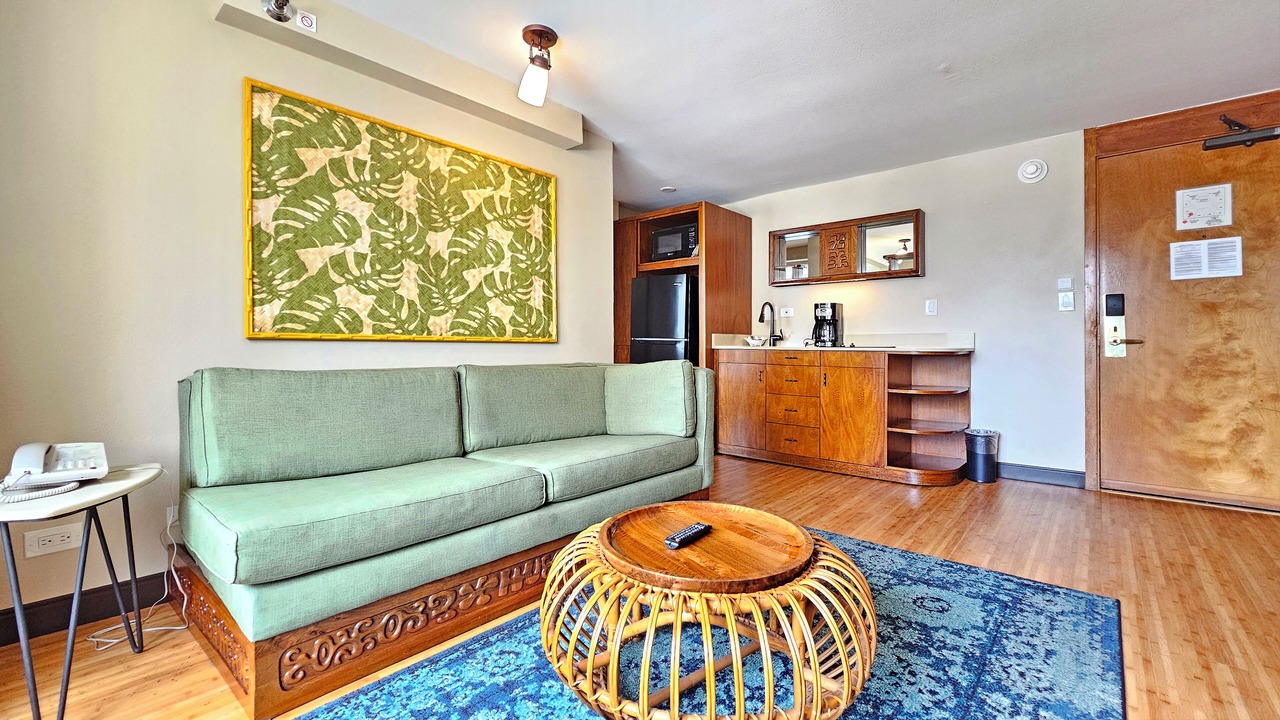 Photo of Livingroom in Diamond Head - Kapahulu - St. Louis