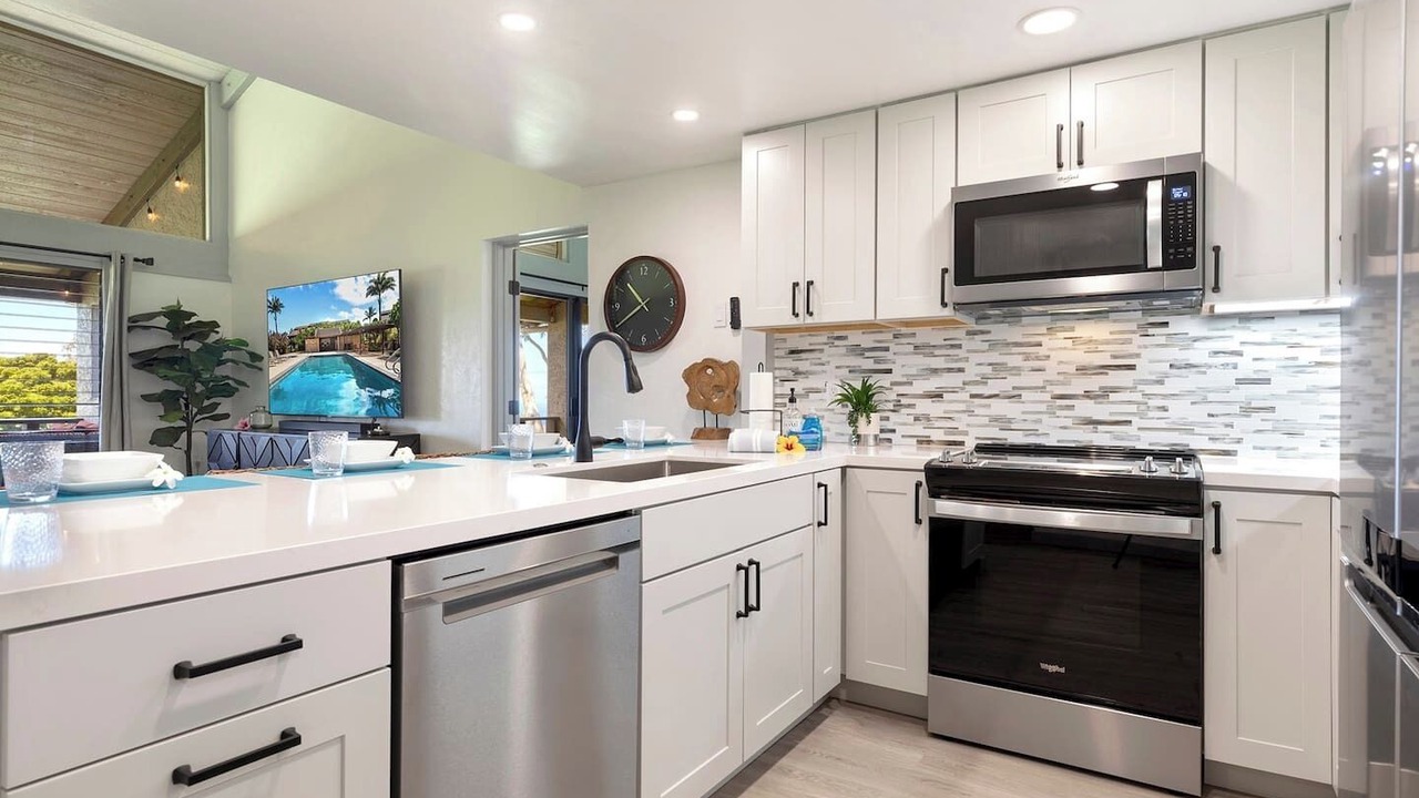 Photo of Kitchen in Waikoloa