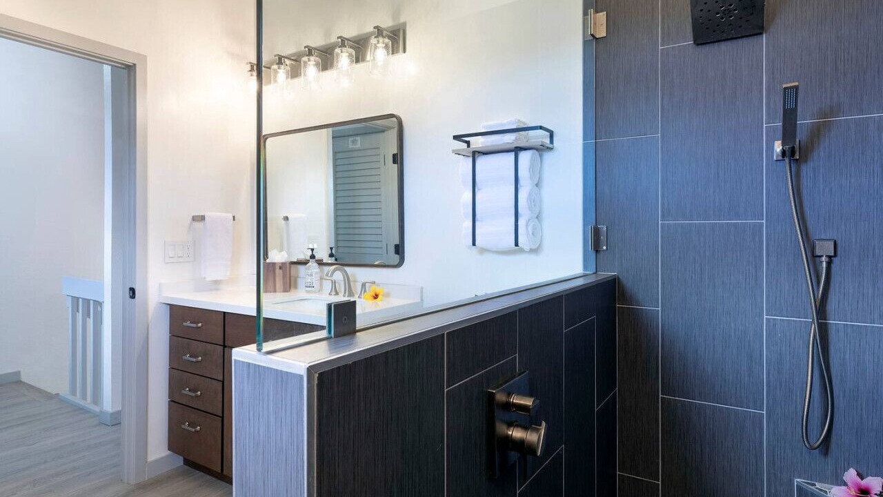 Photo of Bathroom in Waikoloa