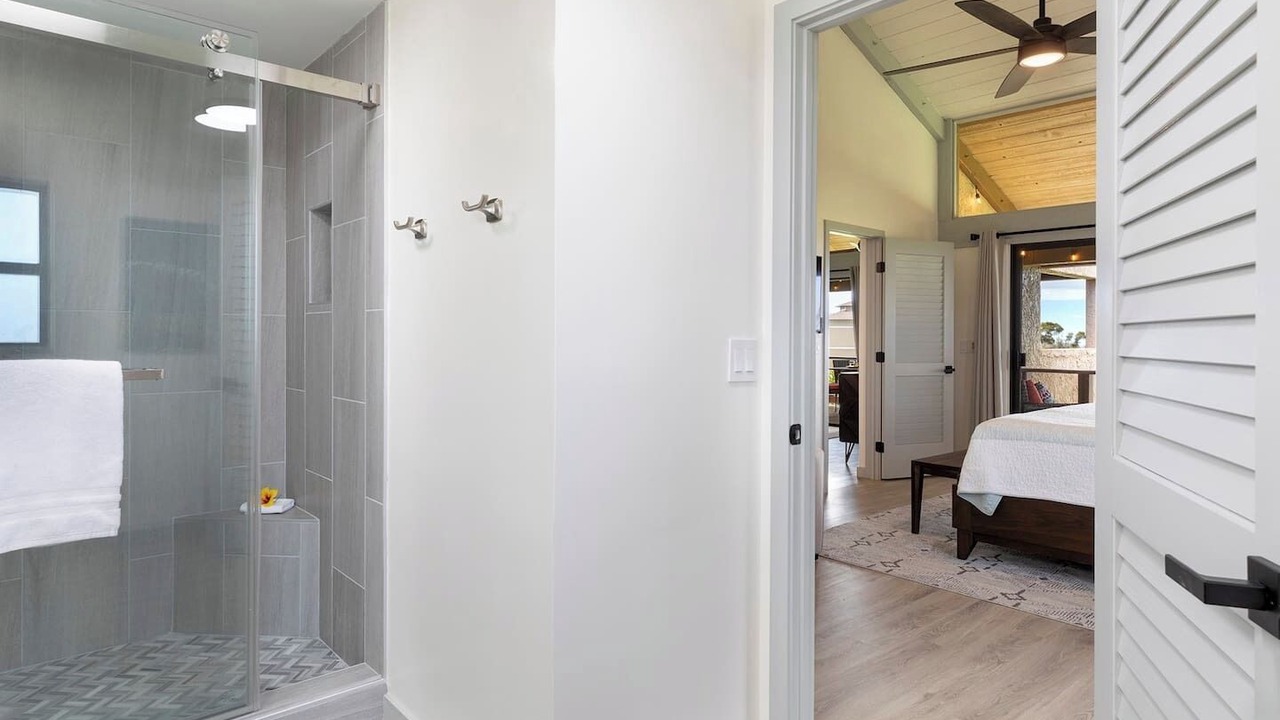 Photo of Bathroom in Waikoloa
