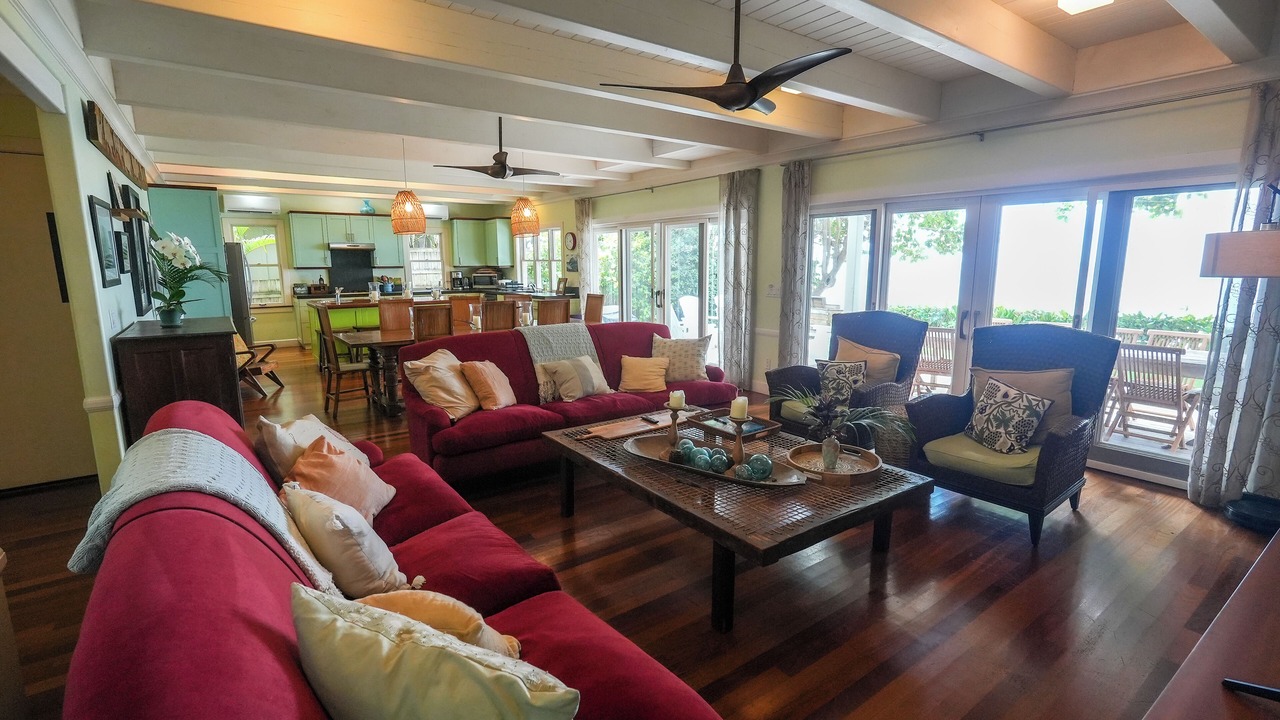 Photo of Livingroom in Haleiwa