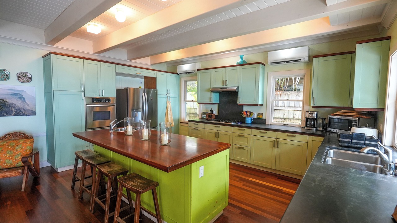 Photo of Kitchen in Haleiwa