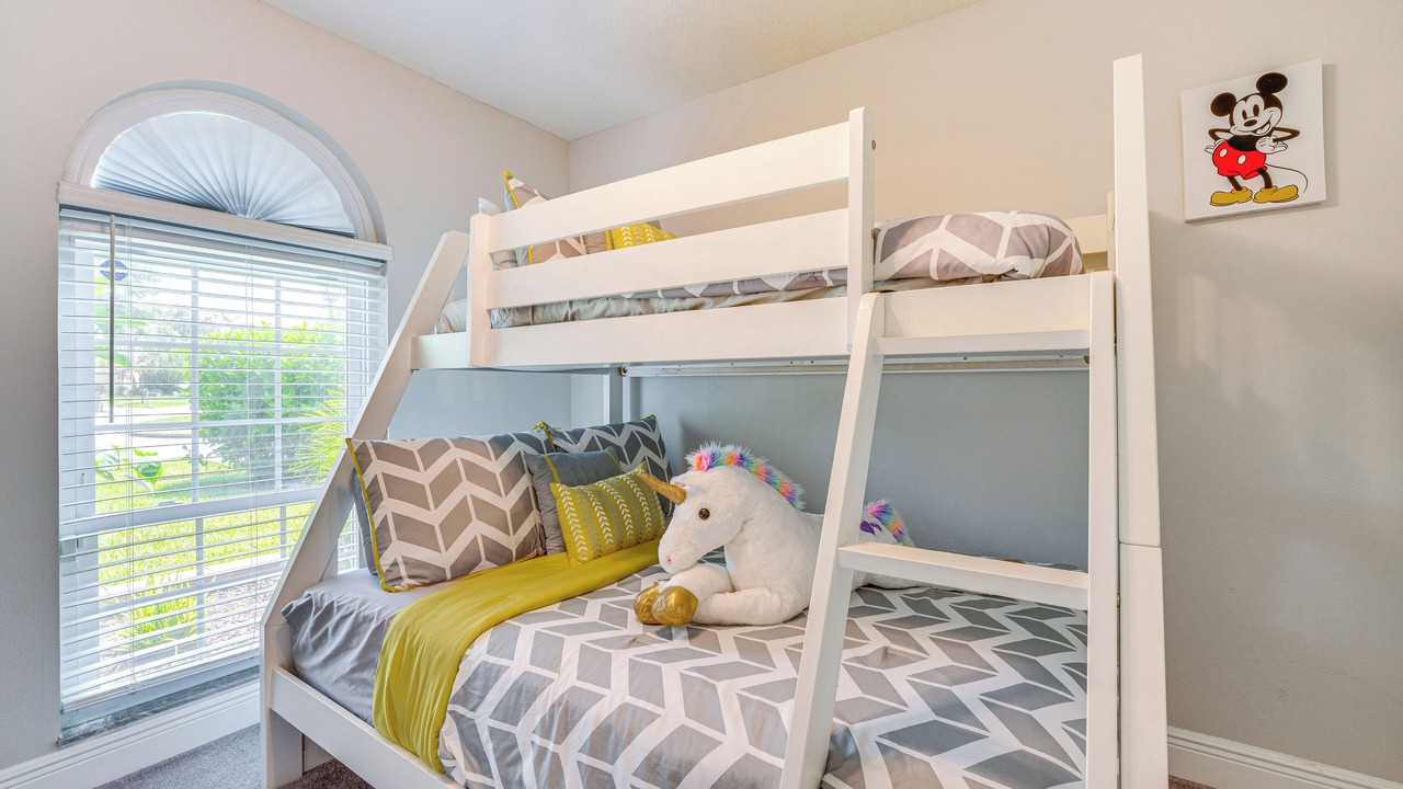 Photo of Bedroom in Lindfields