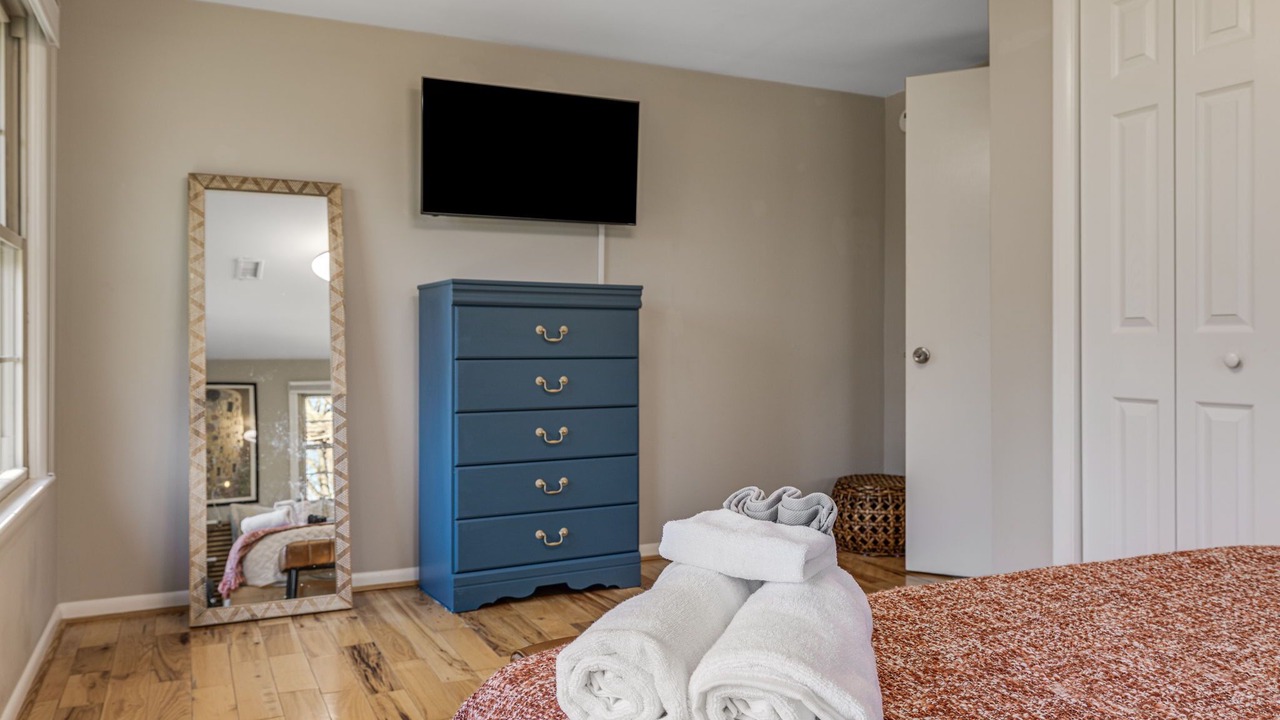 Photo of Bedroom in Asheville