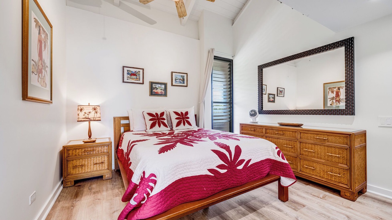Photo of Bedroom in Maalaea