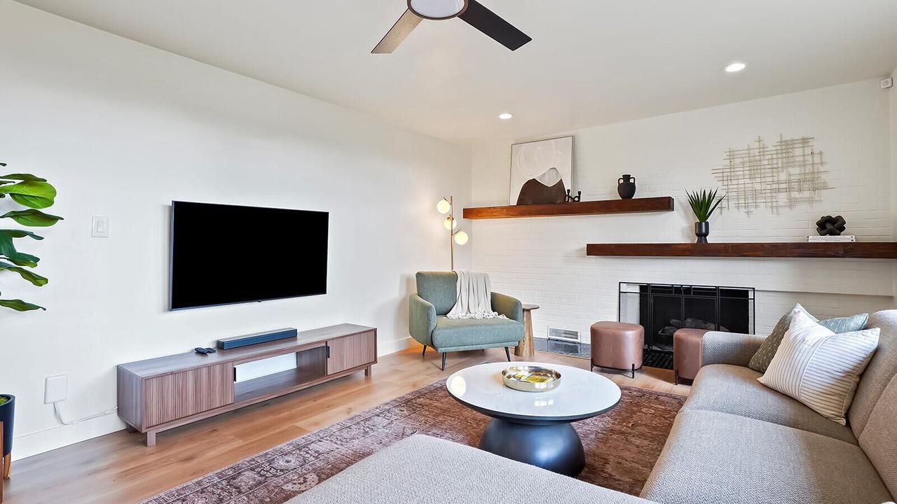 Photo of Livingroom in Veterans Park