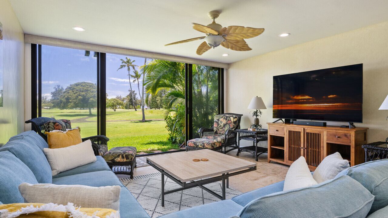 Photo of Livingroom in Kahuku
