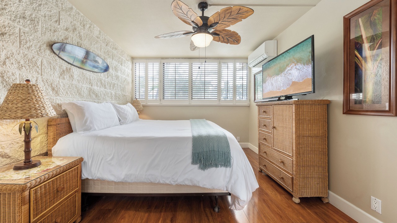 Photo of Bedroom in Maalaea