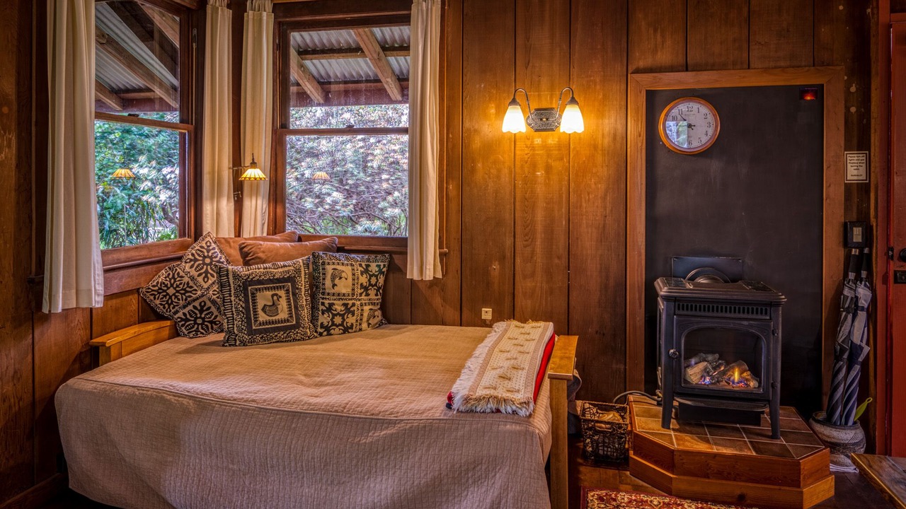 Photo of Bedroom in Volcano