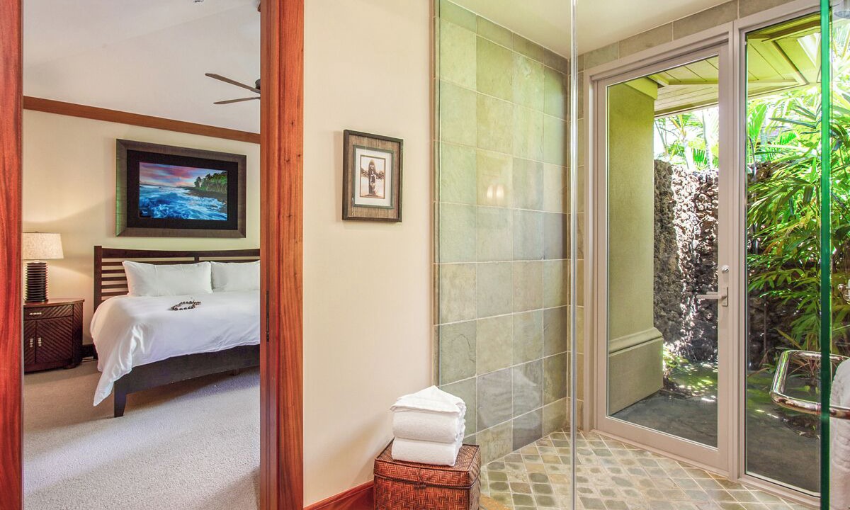 Photo of Bedroom in Kaupulehu
