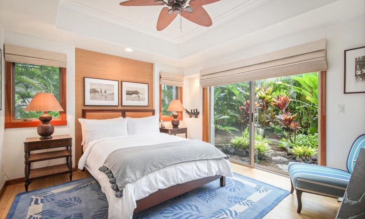 Photo of Bedroom in Kaupulehu