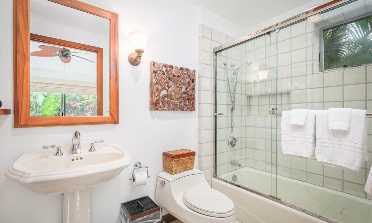 Photo of Bathroom in Kaupulehu