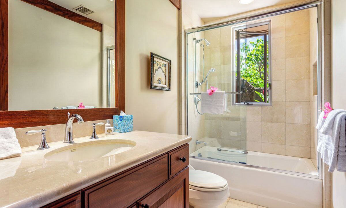 Photo of Bathroom in Kaupulehu