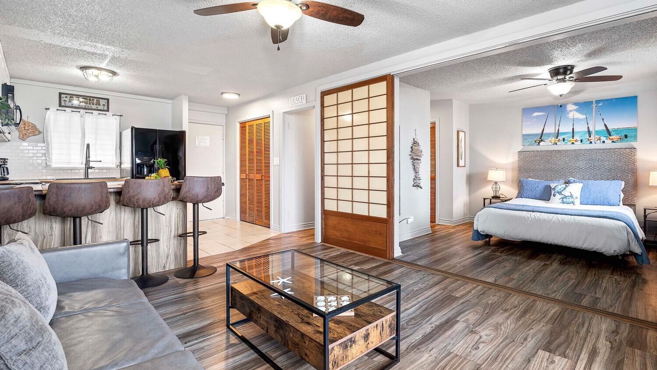 Photo of Bedroom in Historic Kailua Village