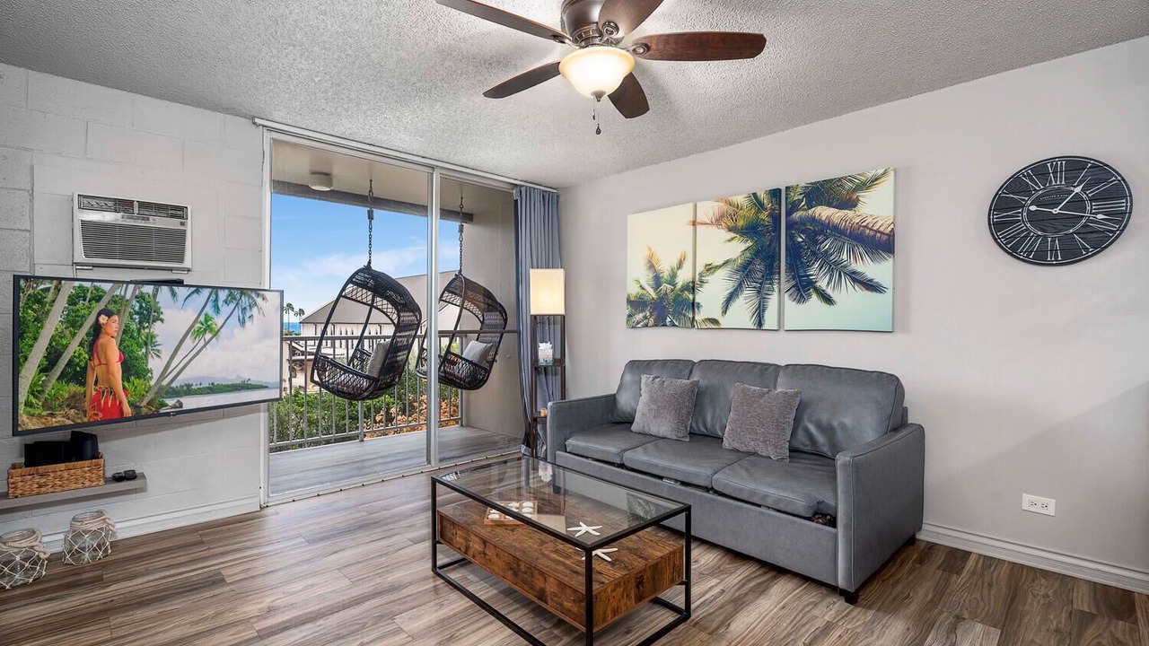 Photo of Livingroom in Historic Kailua Village