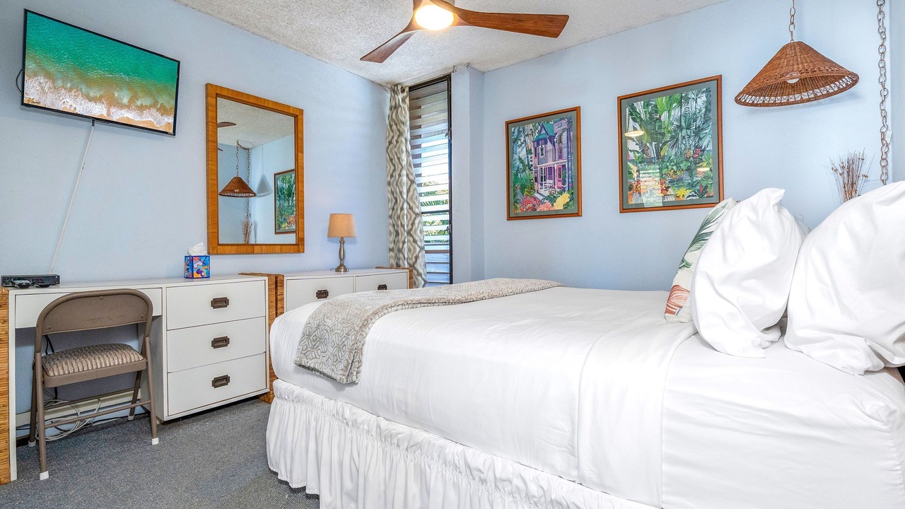 Photo of Bedroom in Maalaea