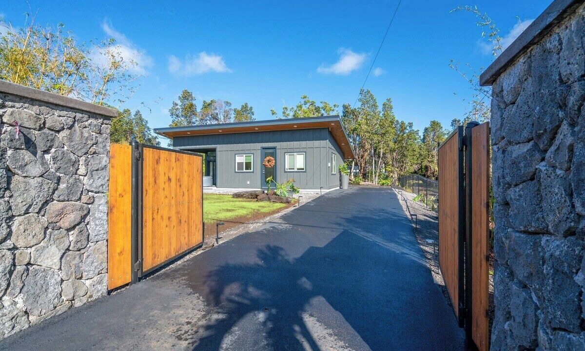 Photo of Outdoor in Royal Hawaiian Estates