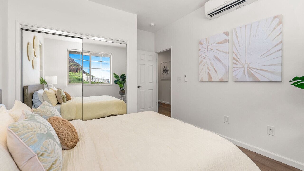 Photo of Bedroom in Makaha Valley