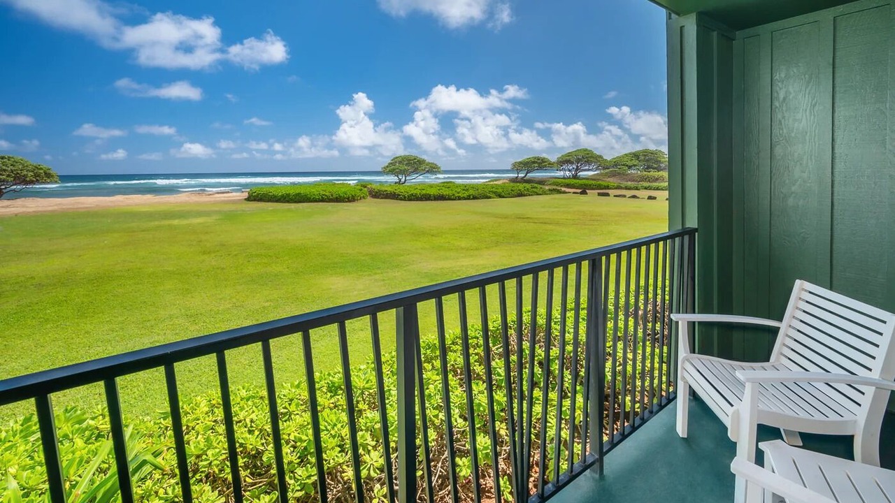 Photo of Patio Balcony in Hanamaulu